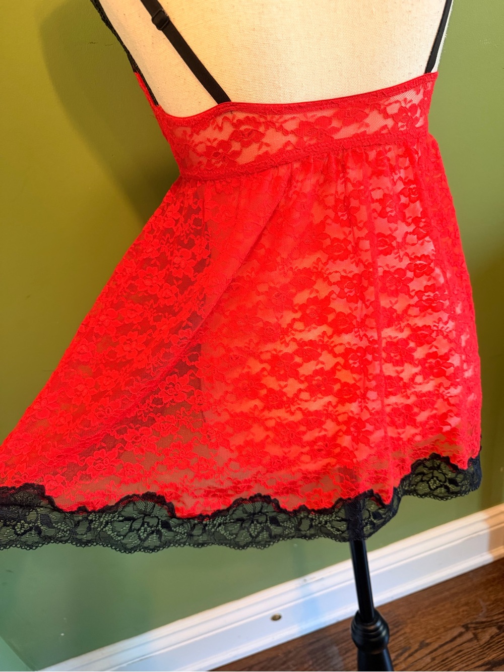 La SENZA Red and Black Lace Babydoll Chemise with Ribbon M - Picture 13 of 16